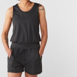 NWT Sweaty Betty Gary Sleeveless Active Romper in Black